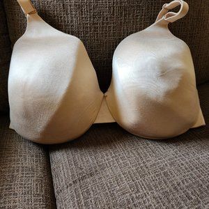 Cacique Back Smoothing bra, underwire, 42G